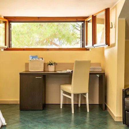 Hotel Argentario Osa 3*